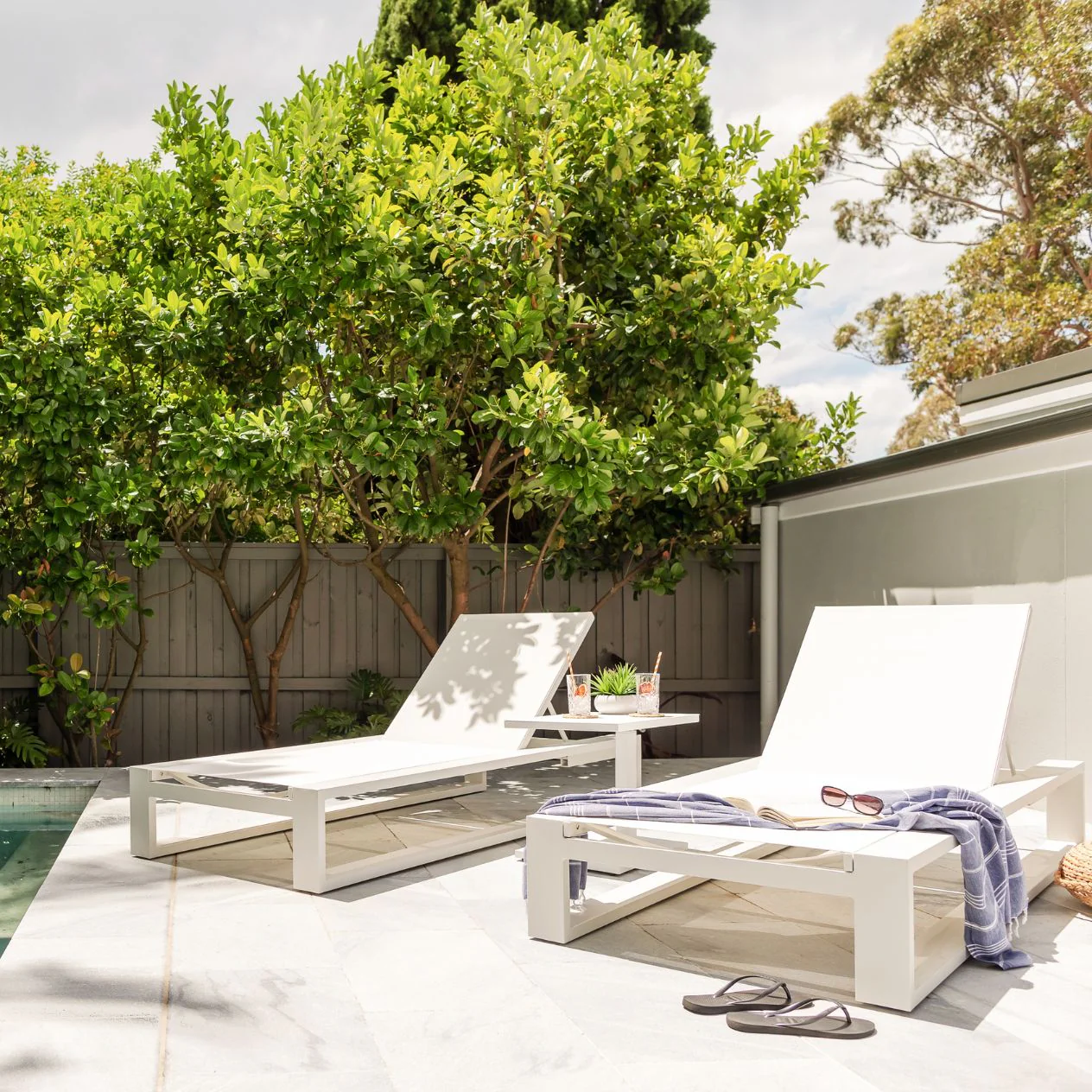 [Clearance] Last One Linear Outdoor Aluminium Sun Lounger at Moorabbin (MOR) VIC Store Only - Image 4