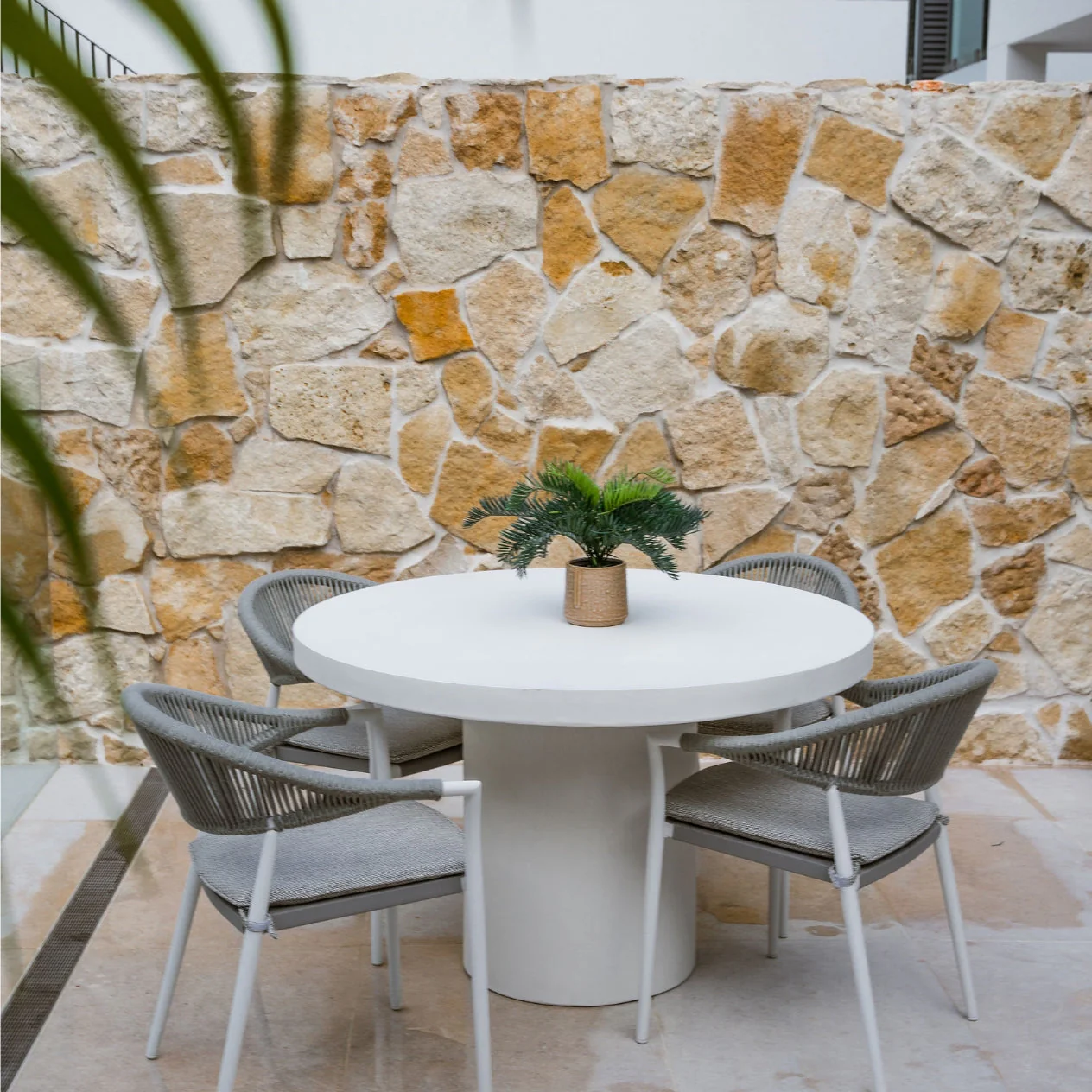 [Clearance] Zen Outdoor Table Dia 120cm at Brisbane (BNE) QLD Warehouse Only - Image 3