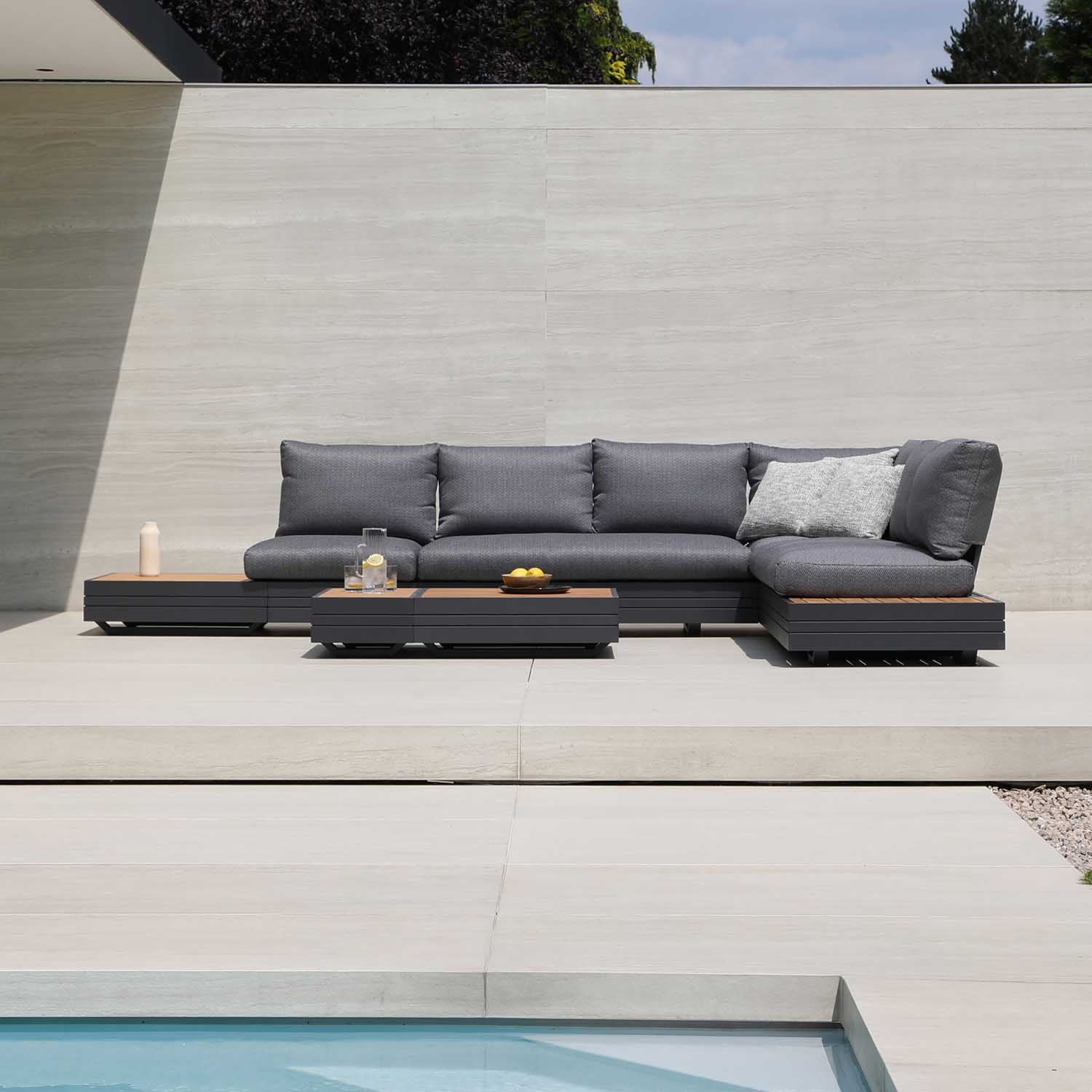Hannover II 3 Seater Aluminium Outdoor Lounge With Sunlounger Feature - Image 14