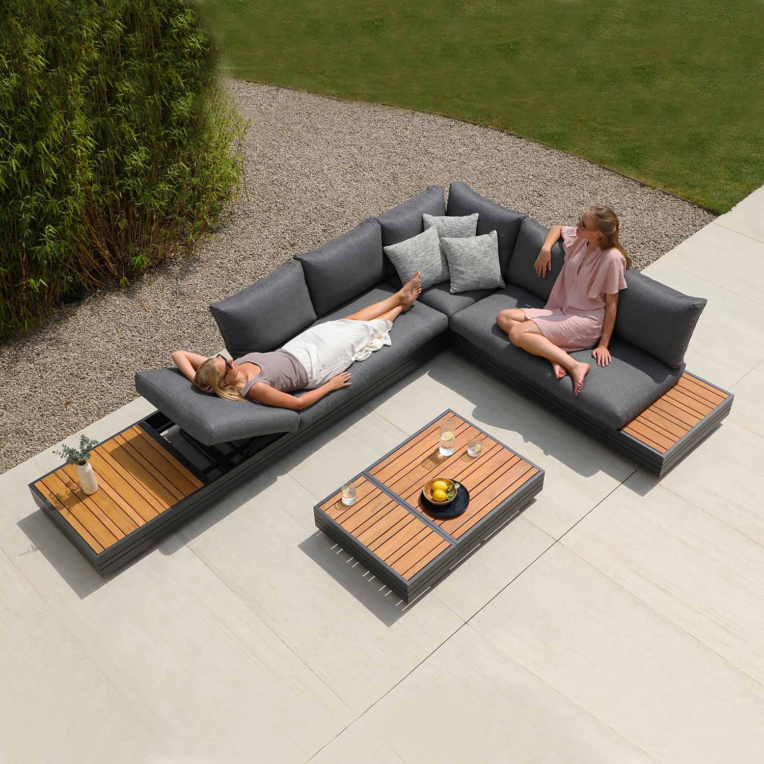 Hannover II 3 Seater Aluminium Outdoor Lounge With Sunlounger Feature - Image 15