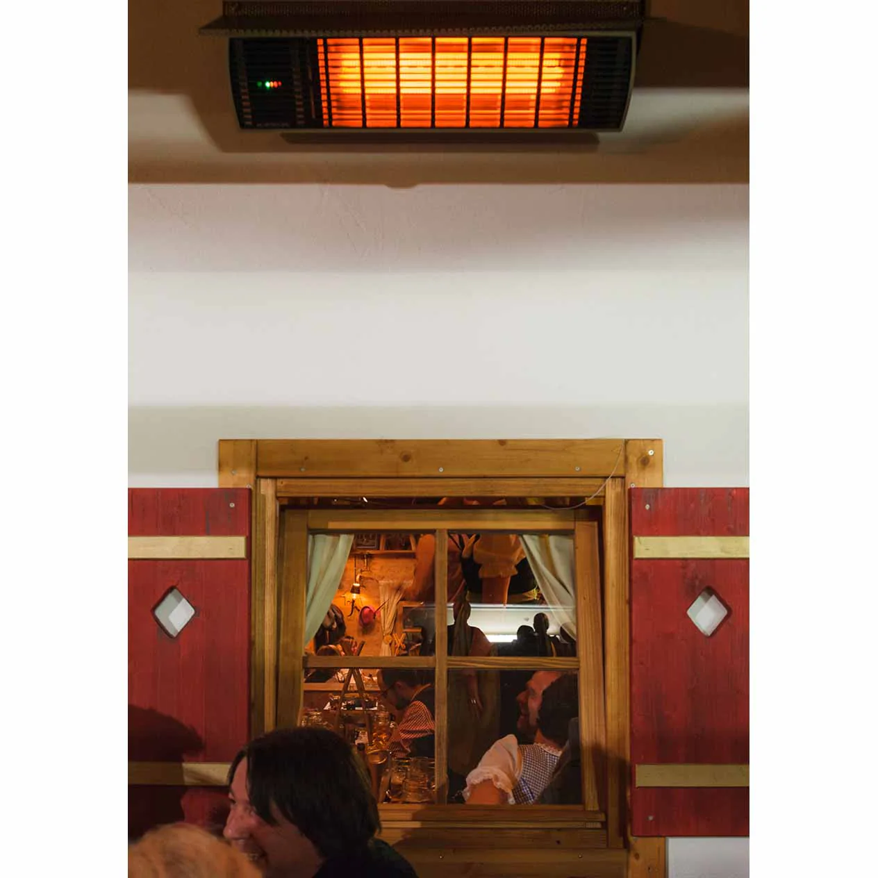 Heatscope Outdoor Spot 2800W Electric Radiant Heater - Image 17