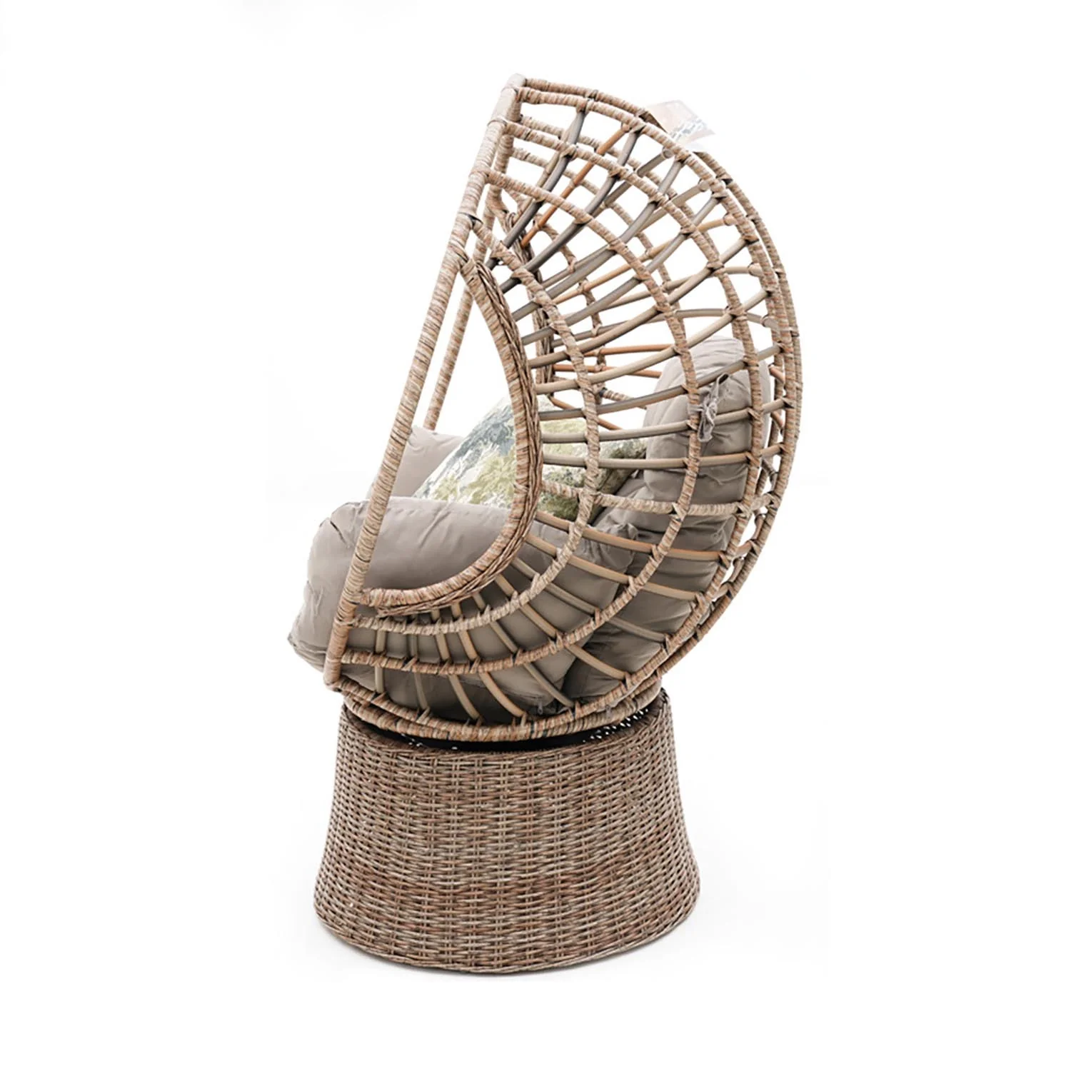 Langford Wicker Outdoor Swivel Chair - Image 4