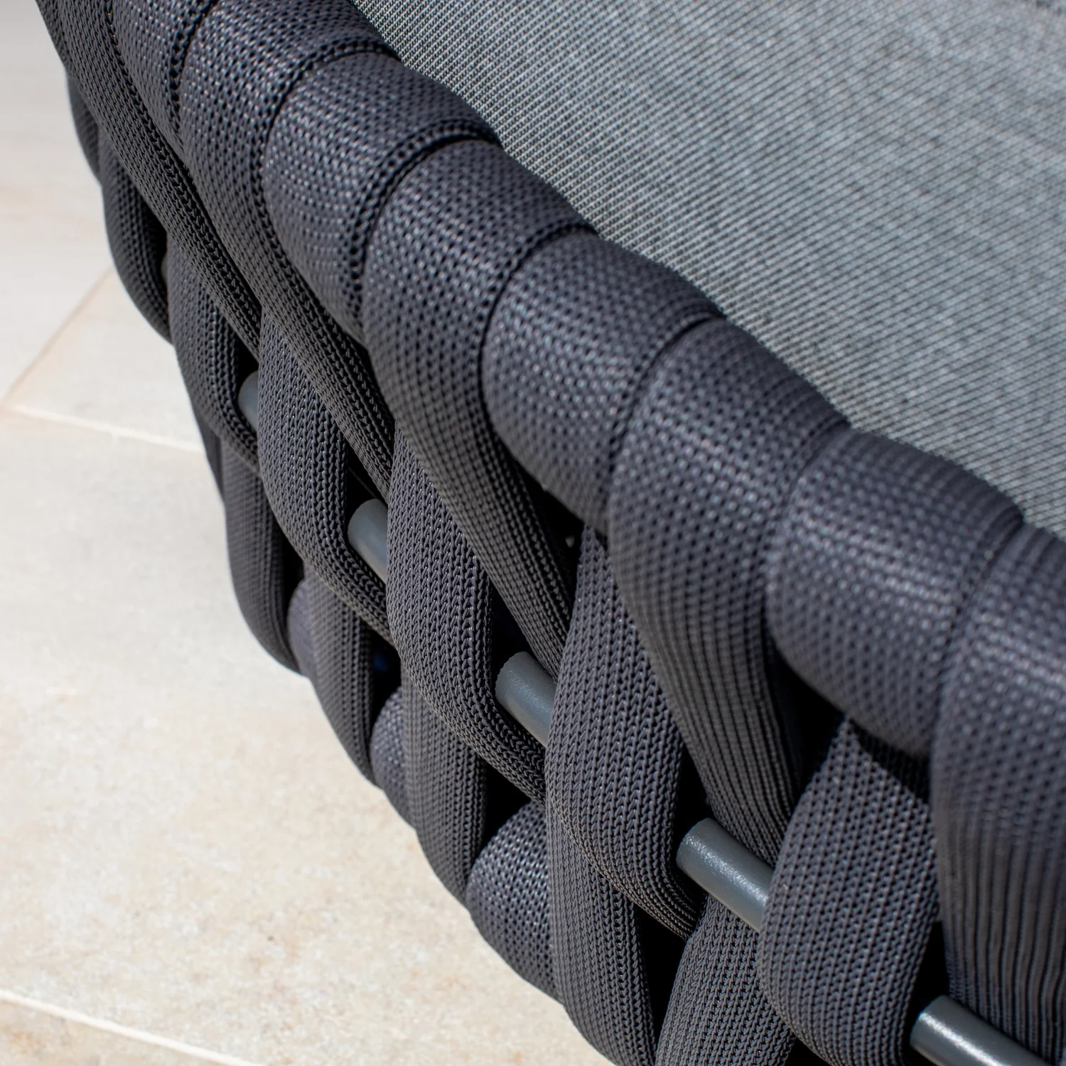 Lawson Outdoor Rope Daybed - Image 10