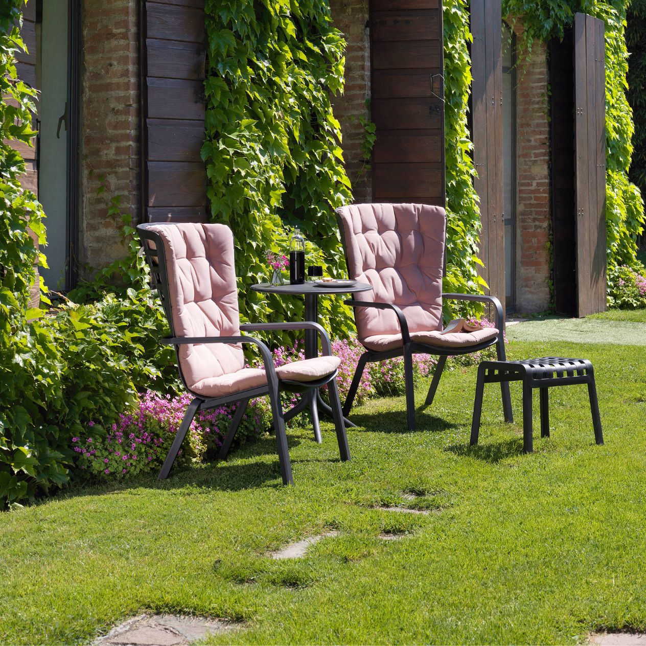 Nardi Folio Outdoor Cushion - Image 3