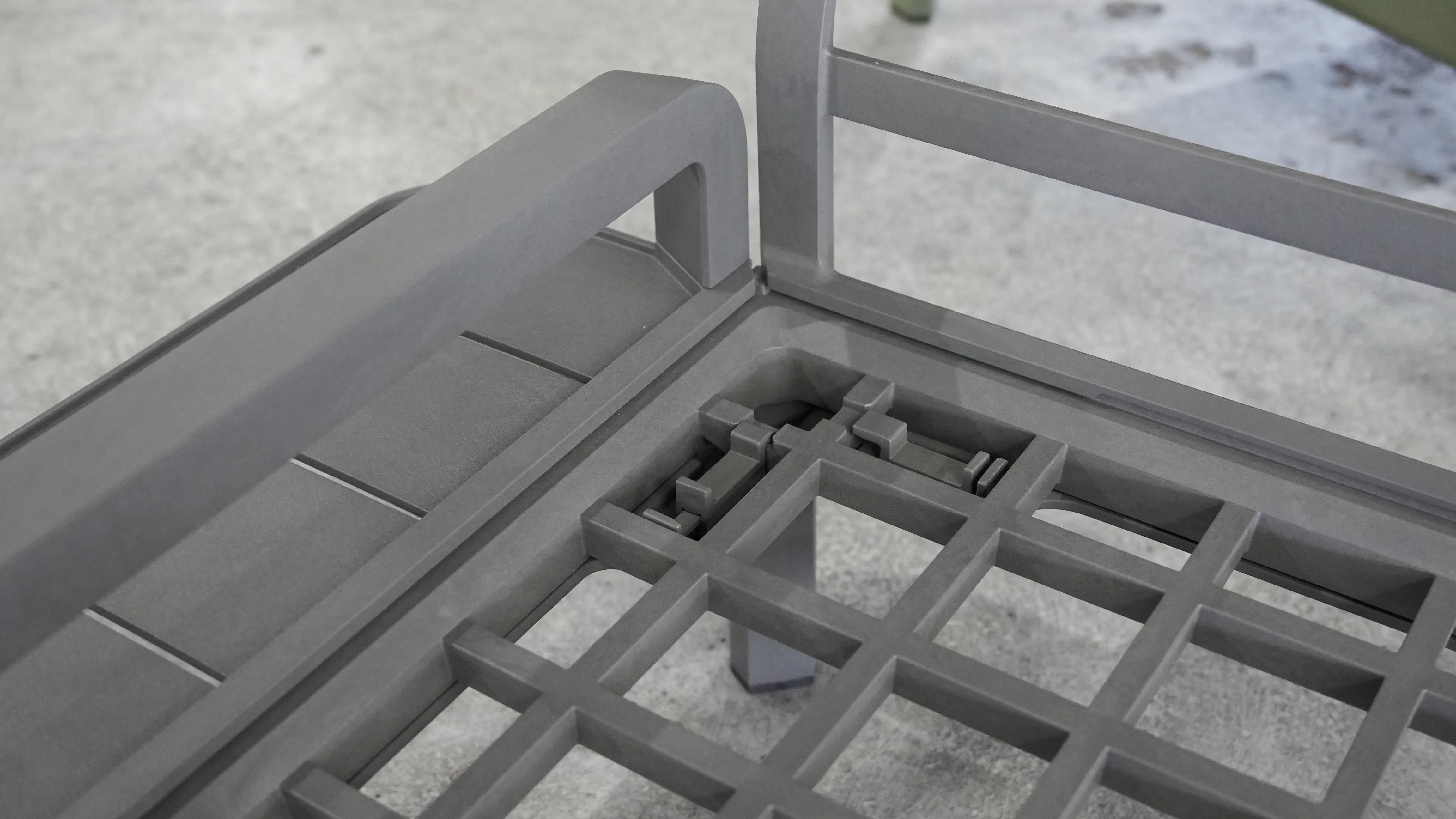Nardi Maximo Outdoor Side Table - Image 10