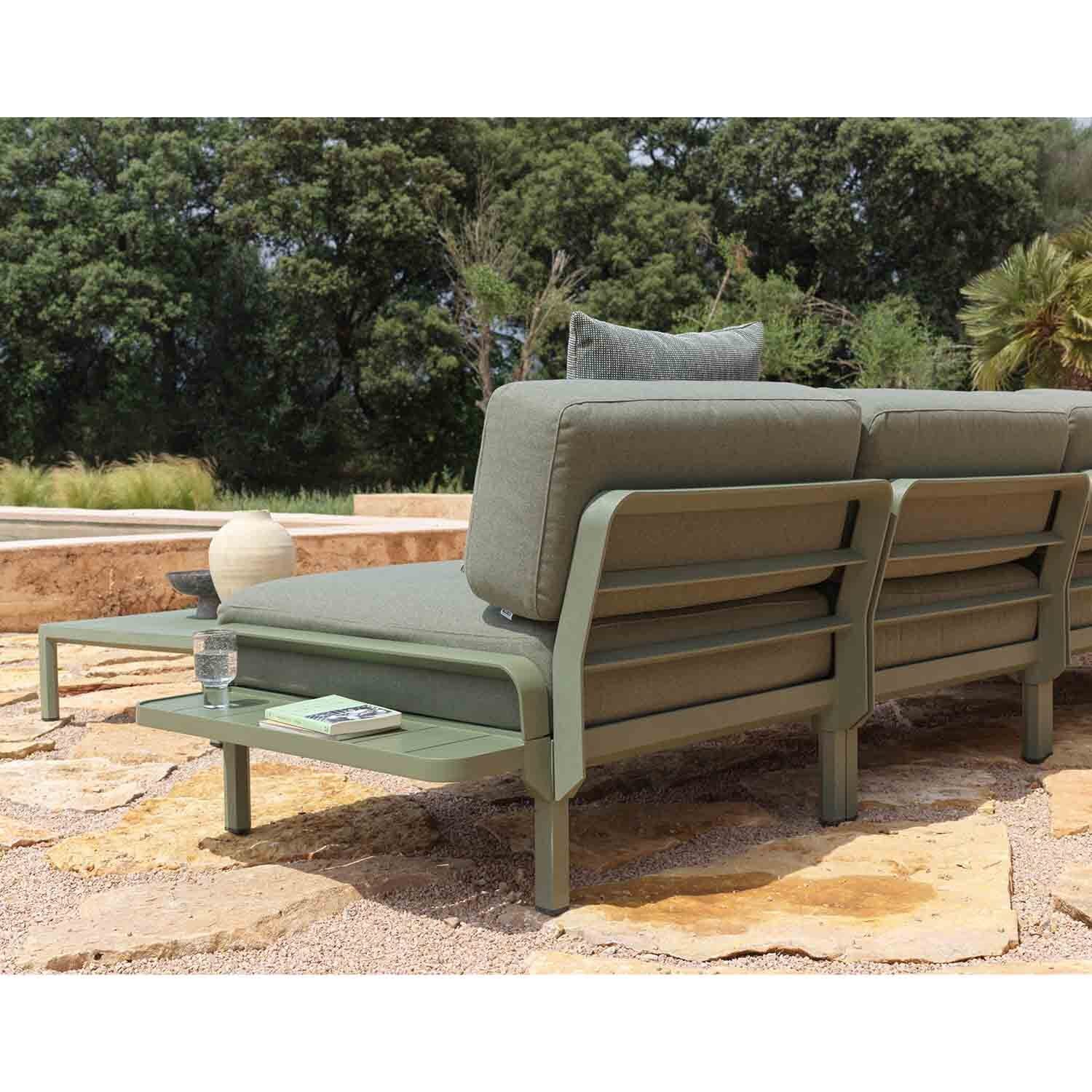 Nardi Maximo Outdoor Side Table - Image 5