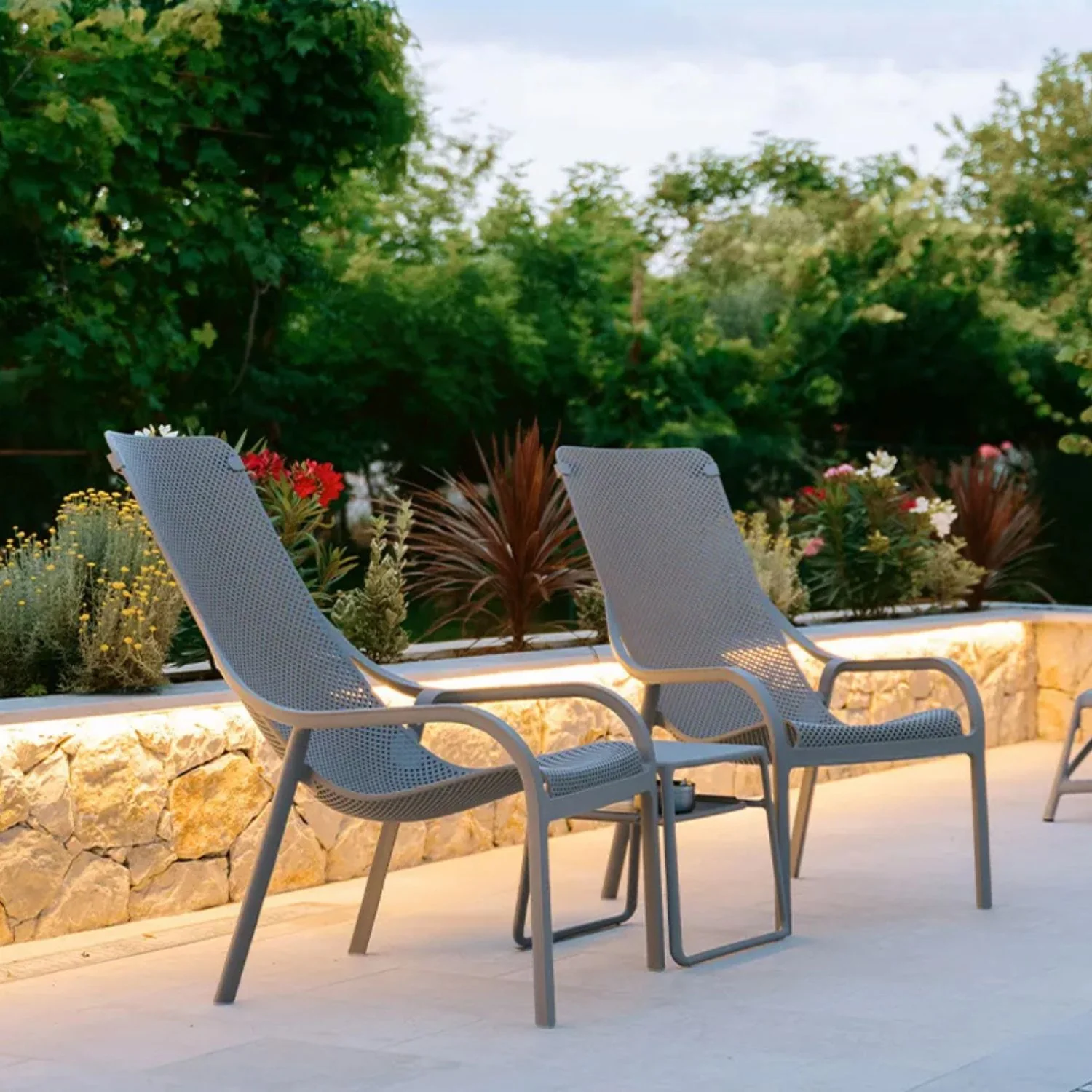 Nardi Net Outdoor Resin Balcony Lounge Chair - Image 12
