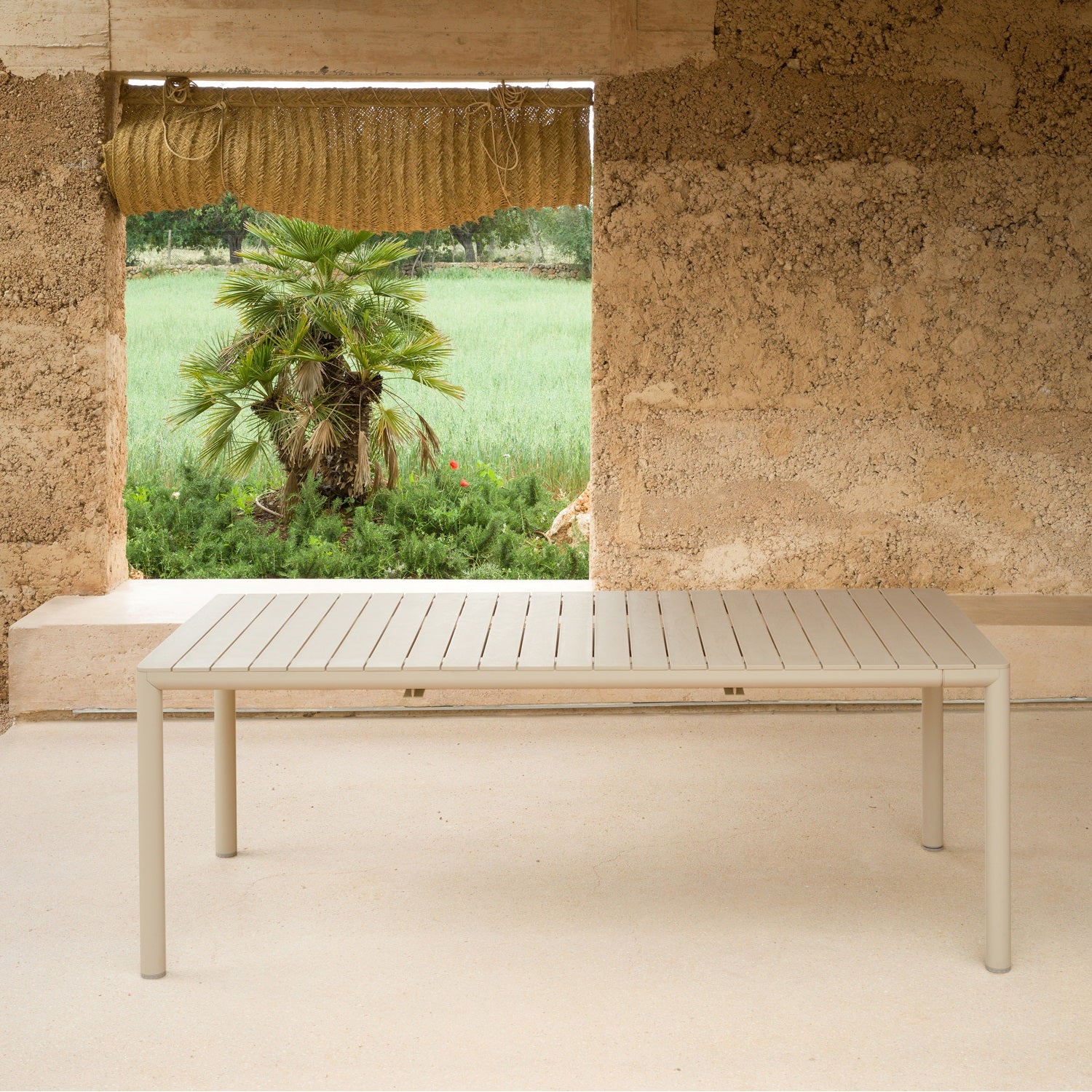 Nardi Tevere Outdoor Resin Extension Dining Table 147/211x90 cm - Image 3