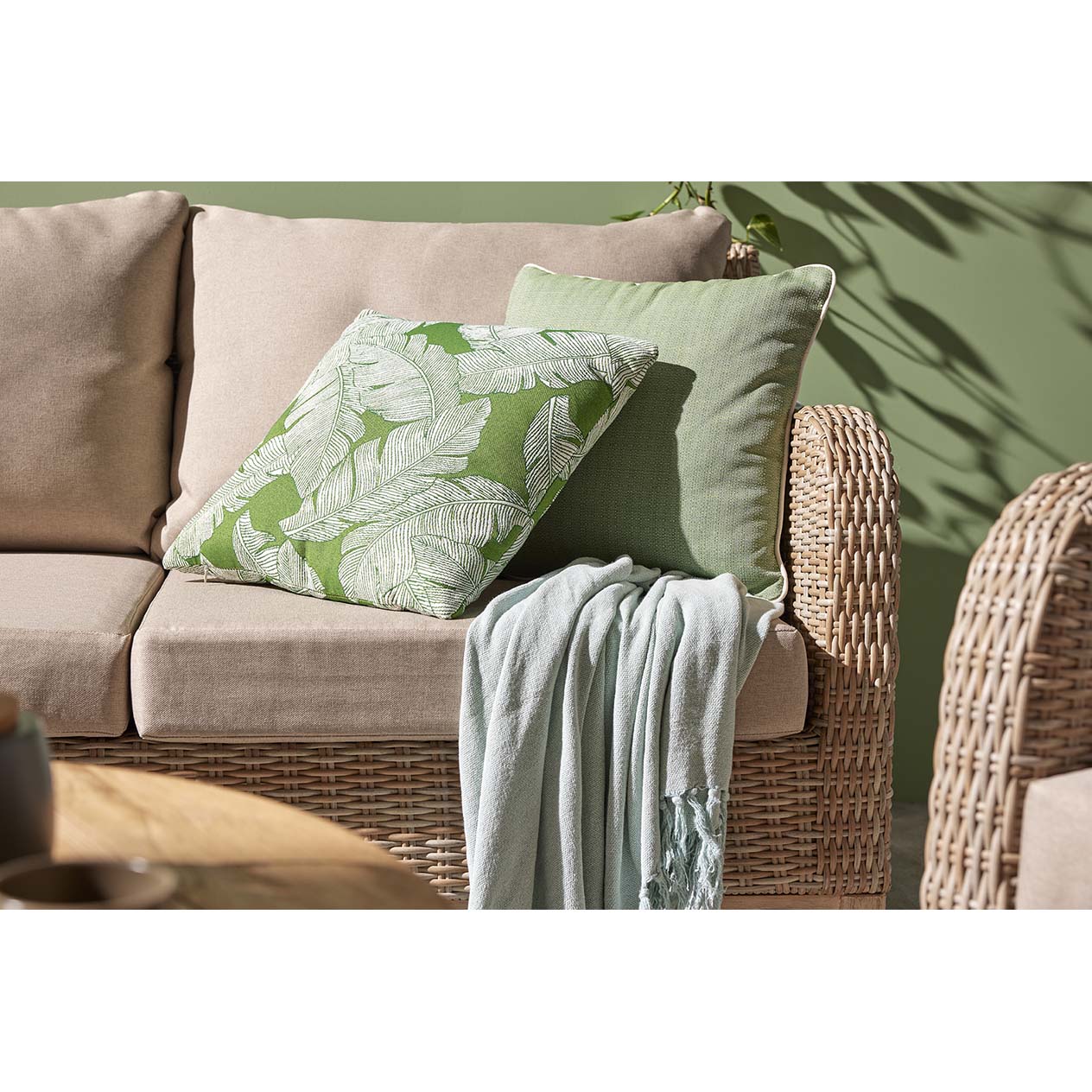Noosa 5 Seater Outdoor Wicker Lounge - Image 4