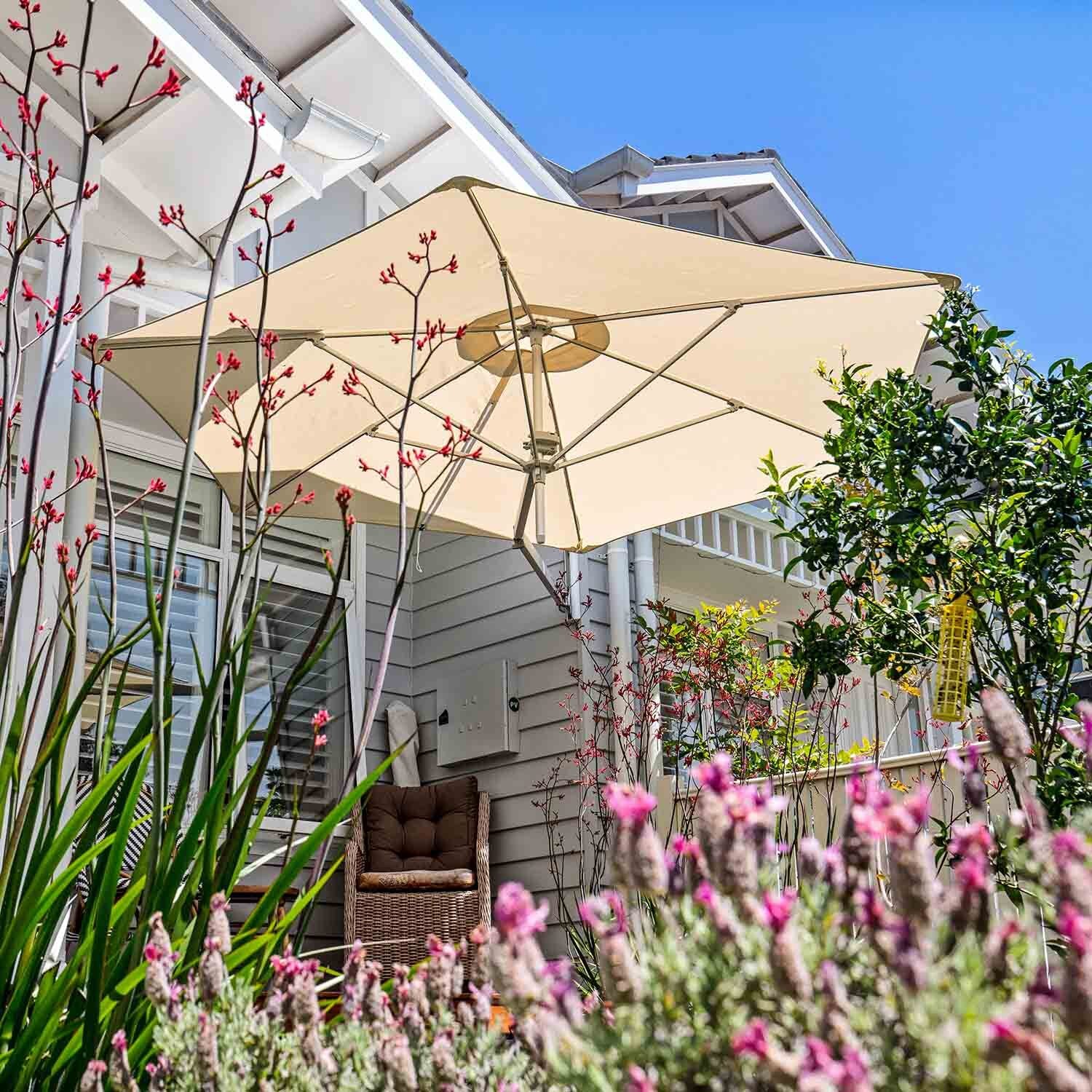 Paraflex Outdoor Wall-Mount Square Umbrella 190 cm - Image 2