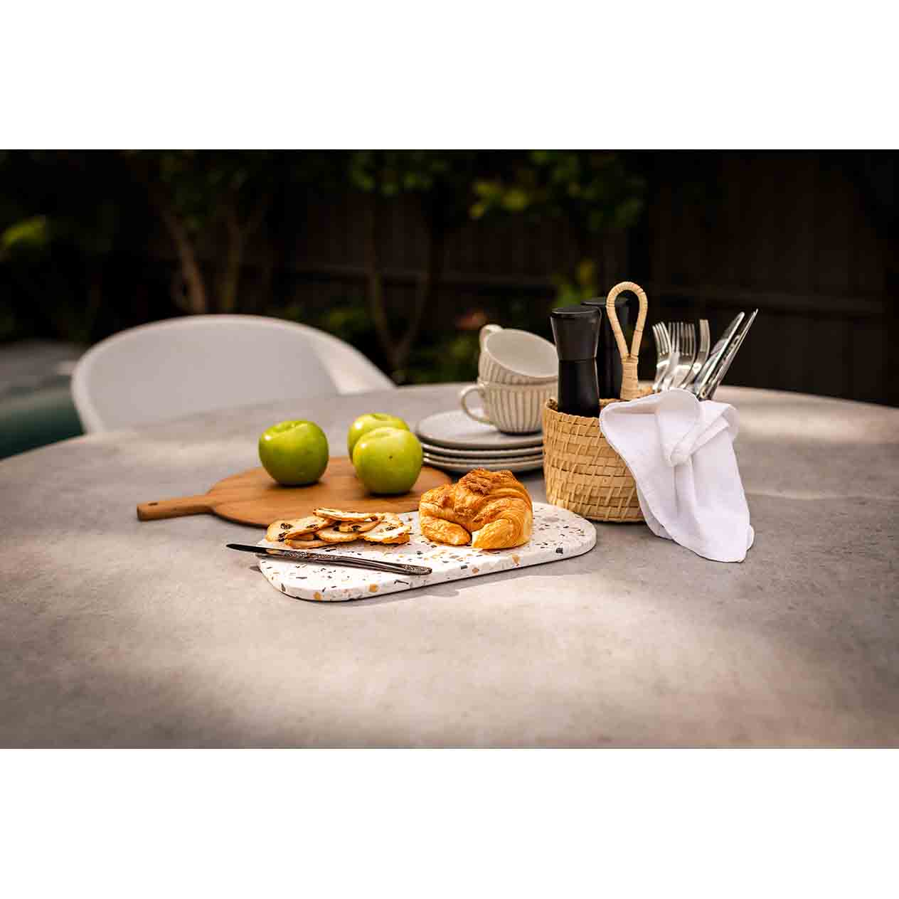 Trivento II Ceramic Outdoor Round Dining Table 130 cm - Image 8